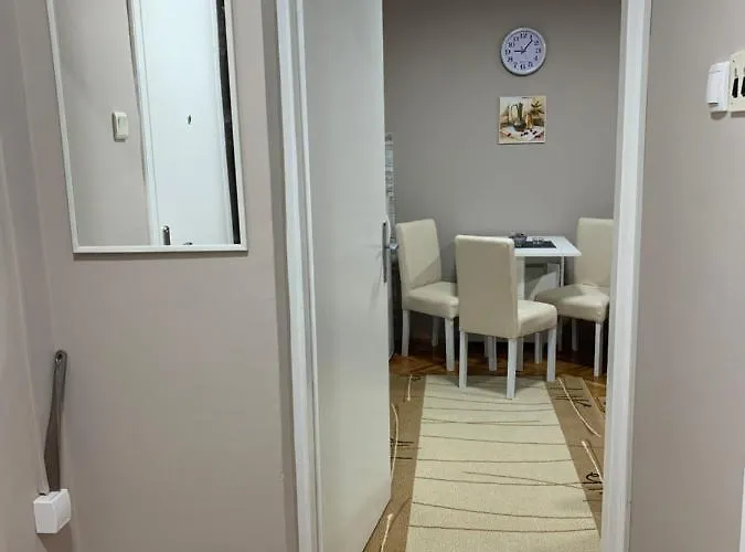 Djuric Διαμέρισμα