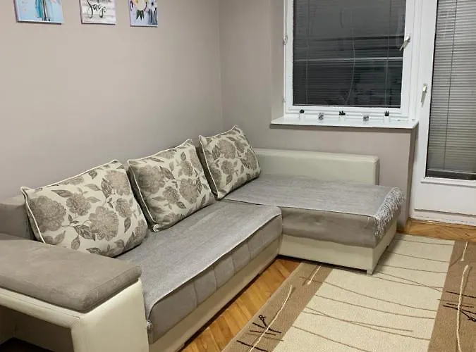 Apartamento Djuric *